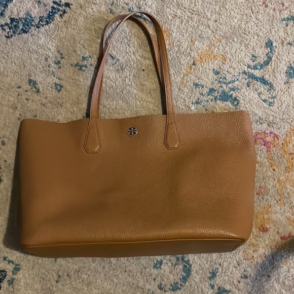 Tory Burch tan large purse. New - Picture 2 of 3